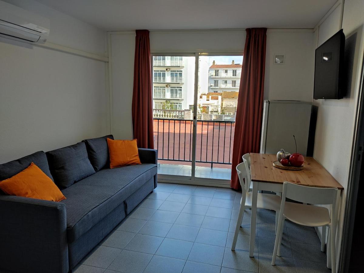 Apartaments Atzavara Calella Exterior photo