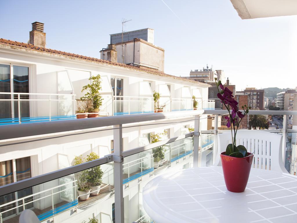 Apartaments Atzavara Calella Room photo