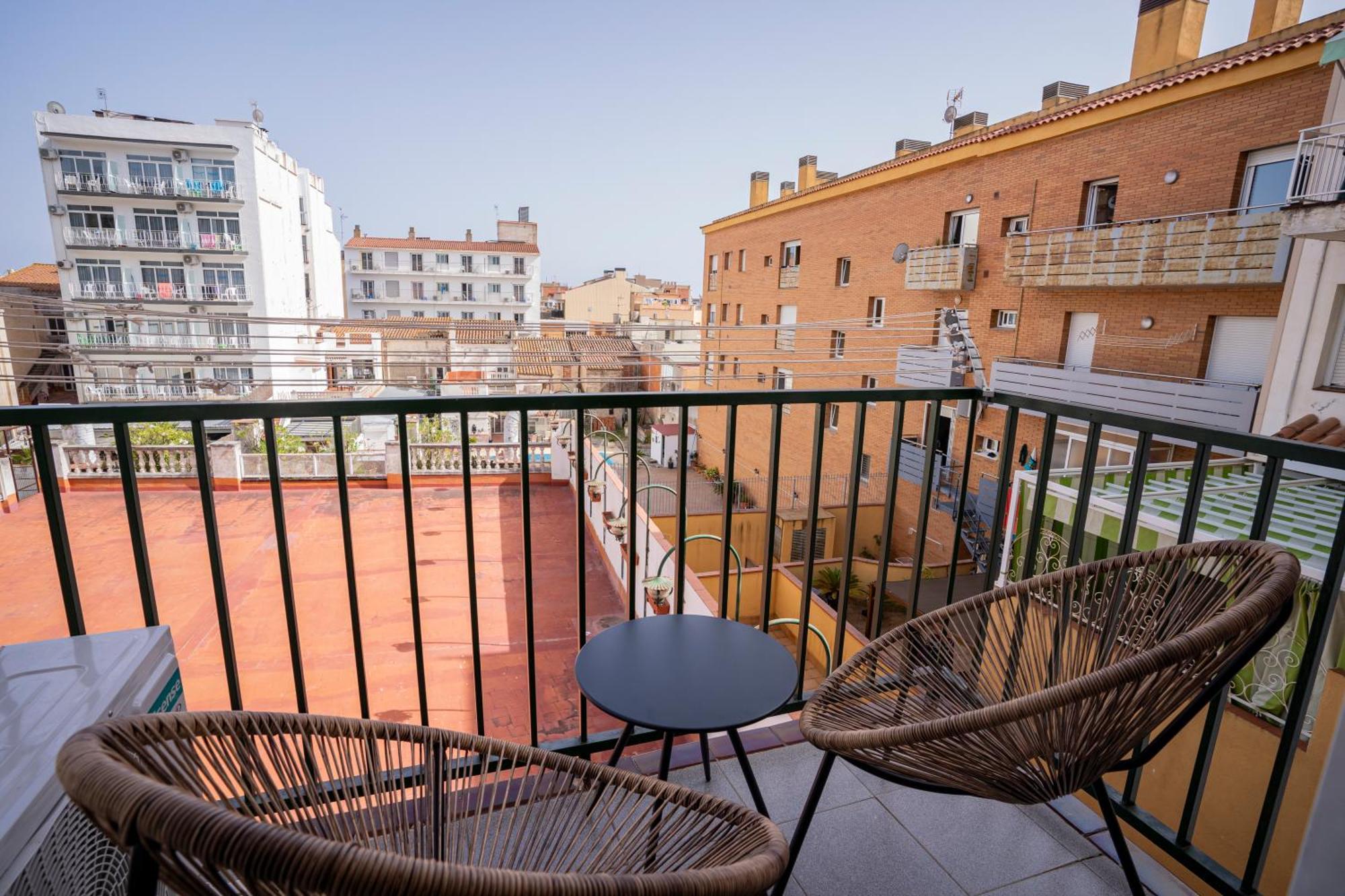 Apartaments Atzavara Calella Room photo