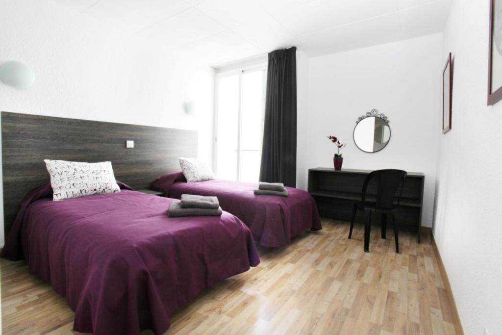 Apartaments Atzavara Calella Room photo